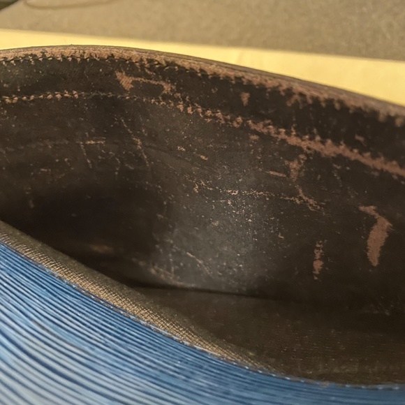 Auth Louis Vuitton Jeune Fille - Picture 13 of 16